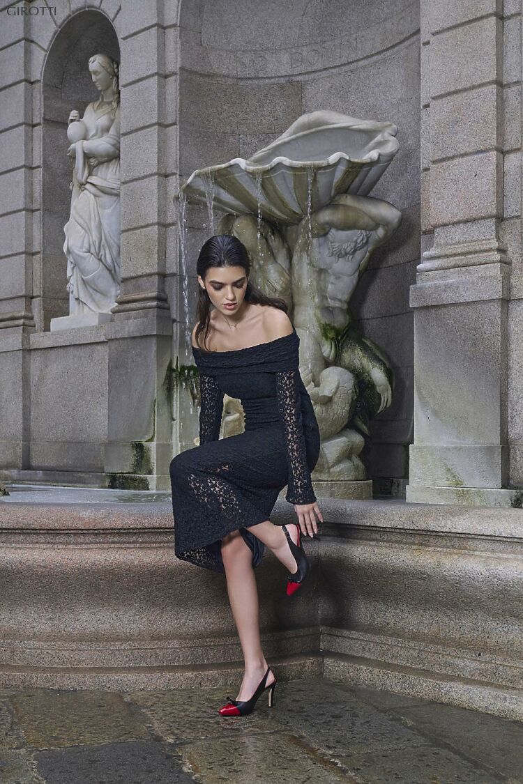 Classic Pointed-toe Heels